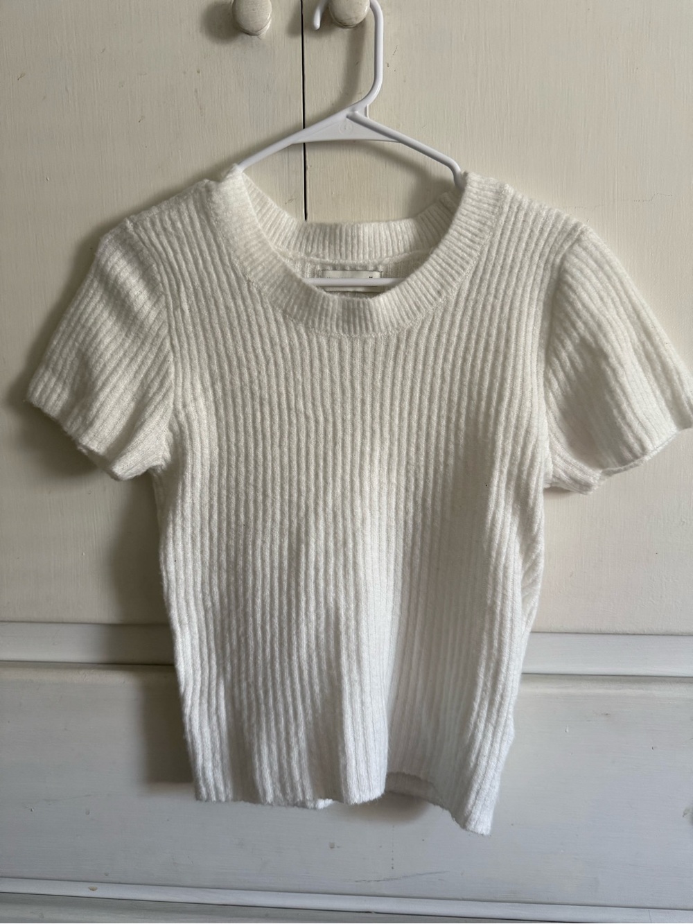 Hollister White Sweater Knit Top